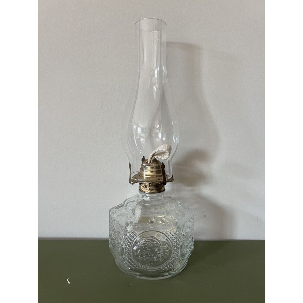 1800s Antique Pressed Glass Lantern Lamplight Farms Horse Buggy Oil Lamp Hexagon